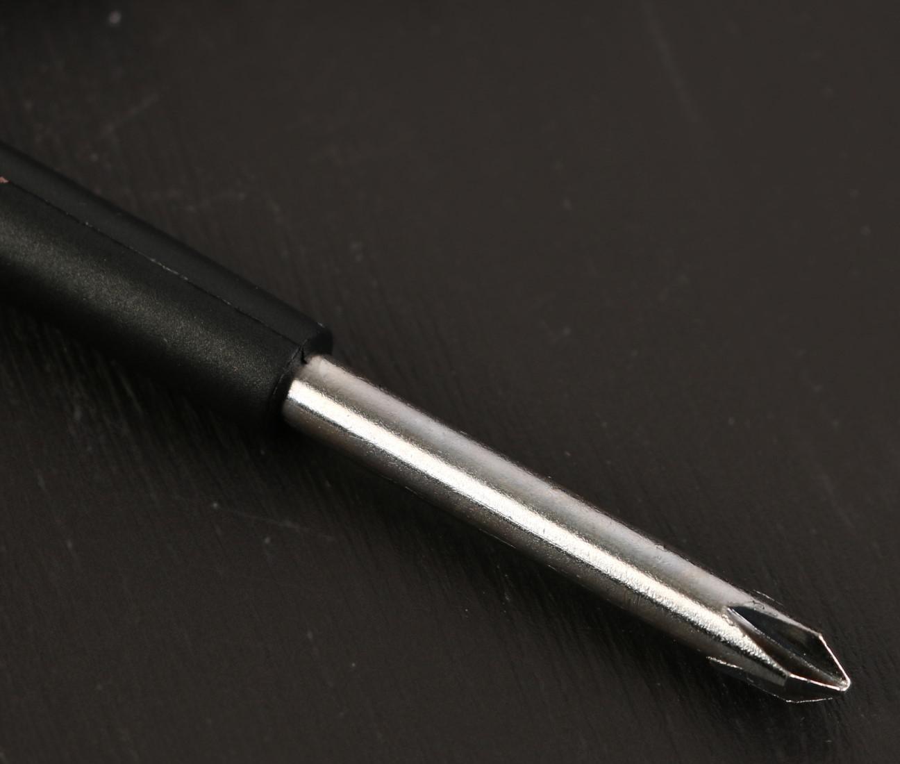 Фонарик-мультитул 