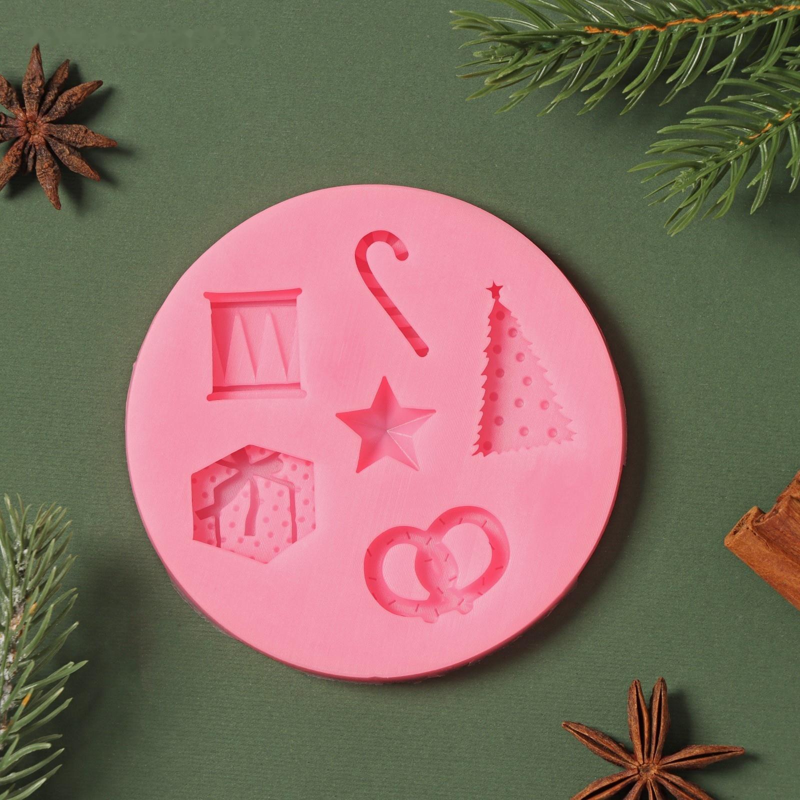 Силиконовый молд «Новогодние атрибуты», 10×10×1 см, цвет МИКС