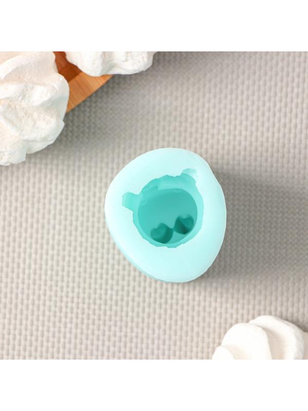 Силиконовый молд «Зайка с морковкой», 3×3,5×5,3 см, цвет бирюзовый