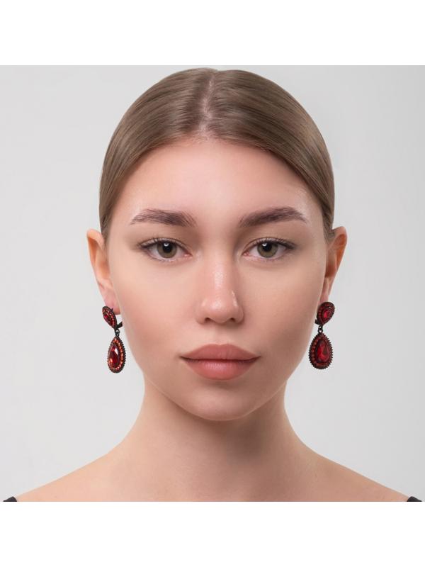 Серьги со стразами 