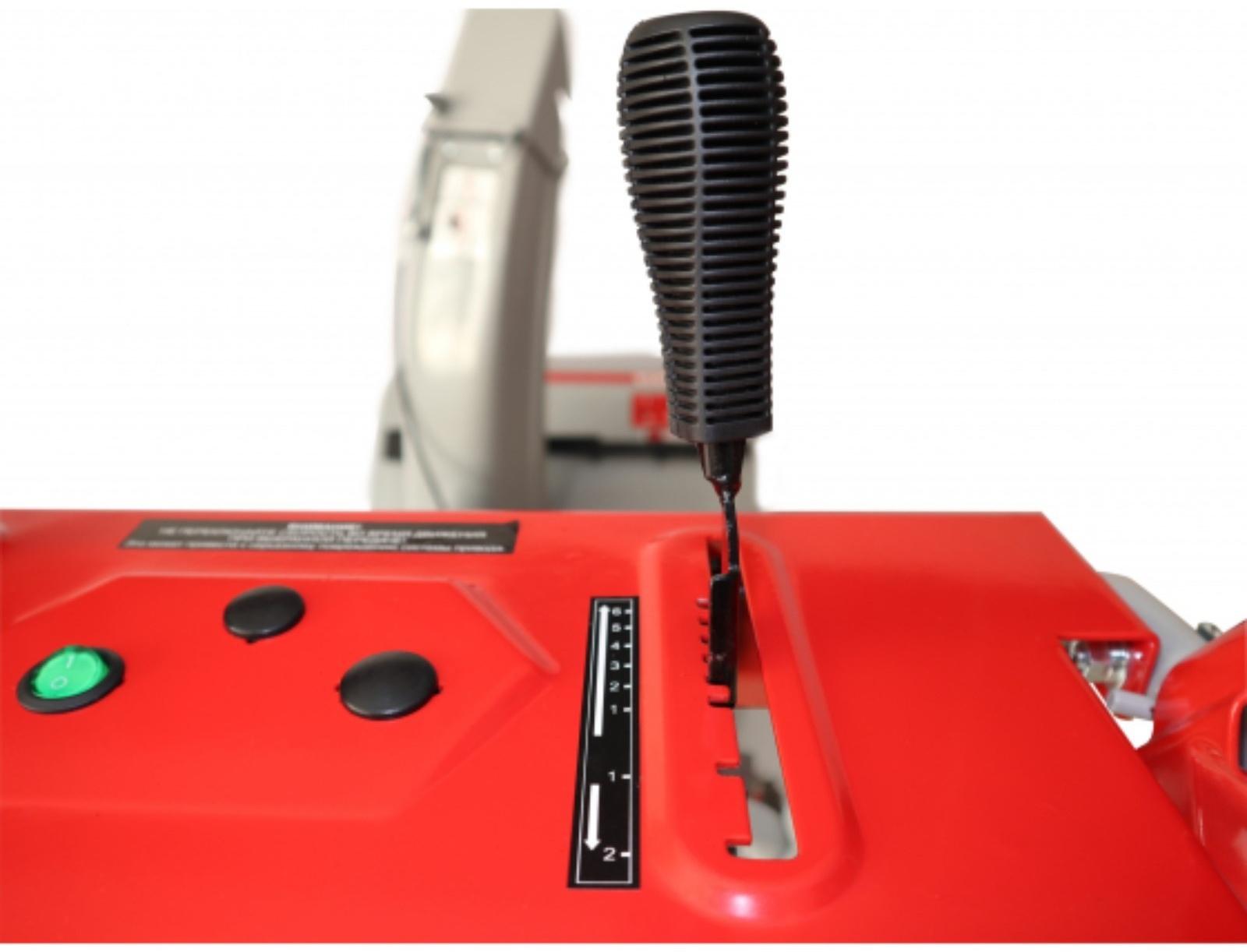 Снегоуборщик 