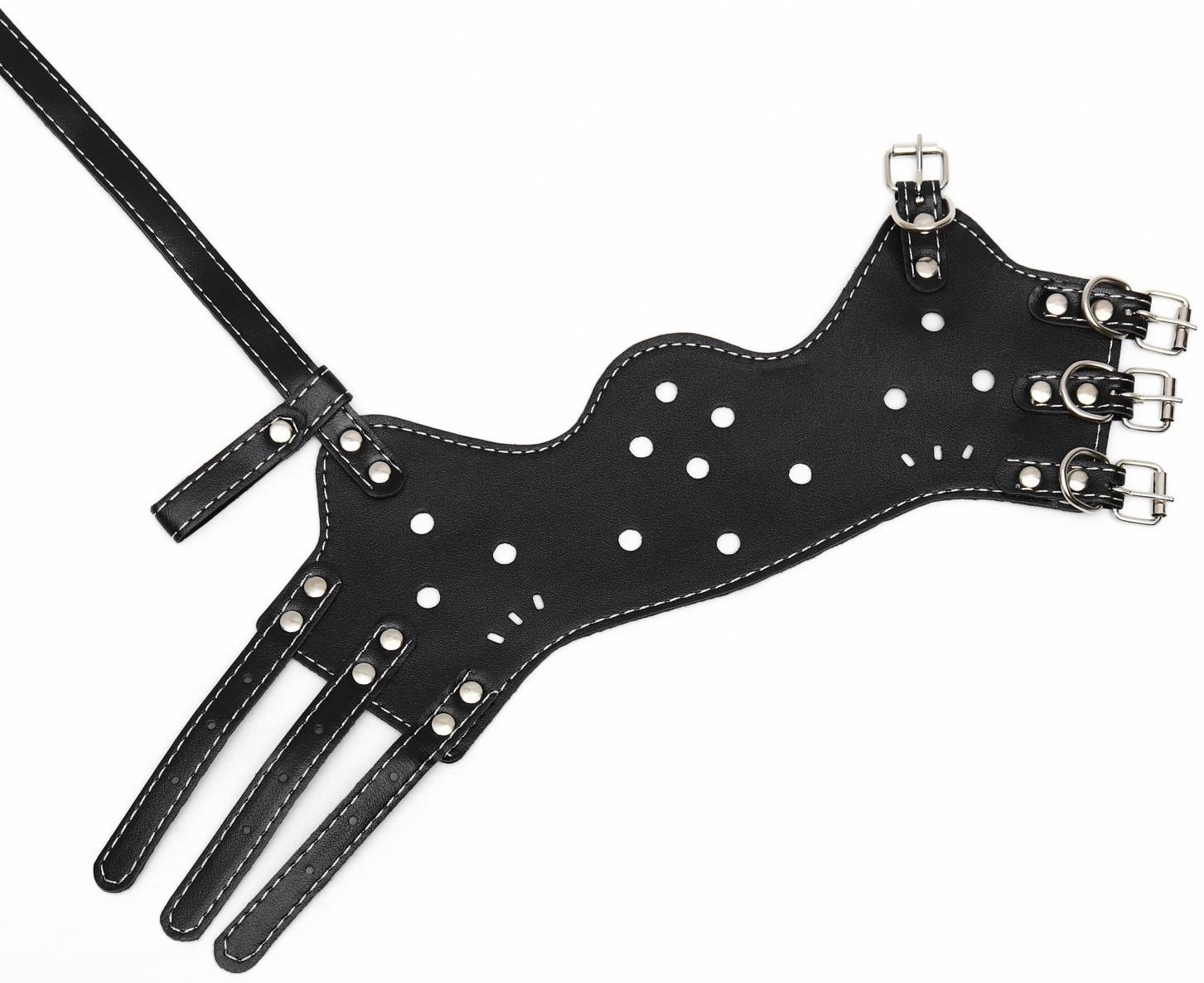 Намордник из прессованной кожи регулируемый, 4 (длина по носу 8,8 см, обхват морды 29-35 см), чёрный