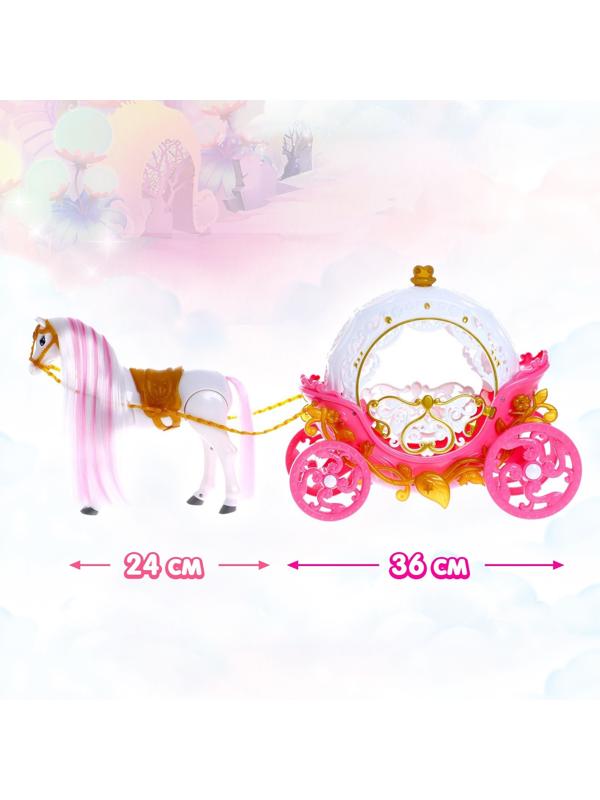 Карета для кукол, лошадь ходит