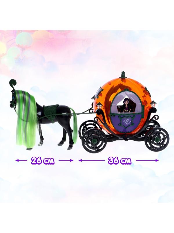 Карета для кукол, лошадь ходит