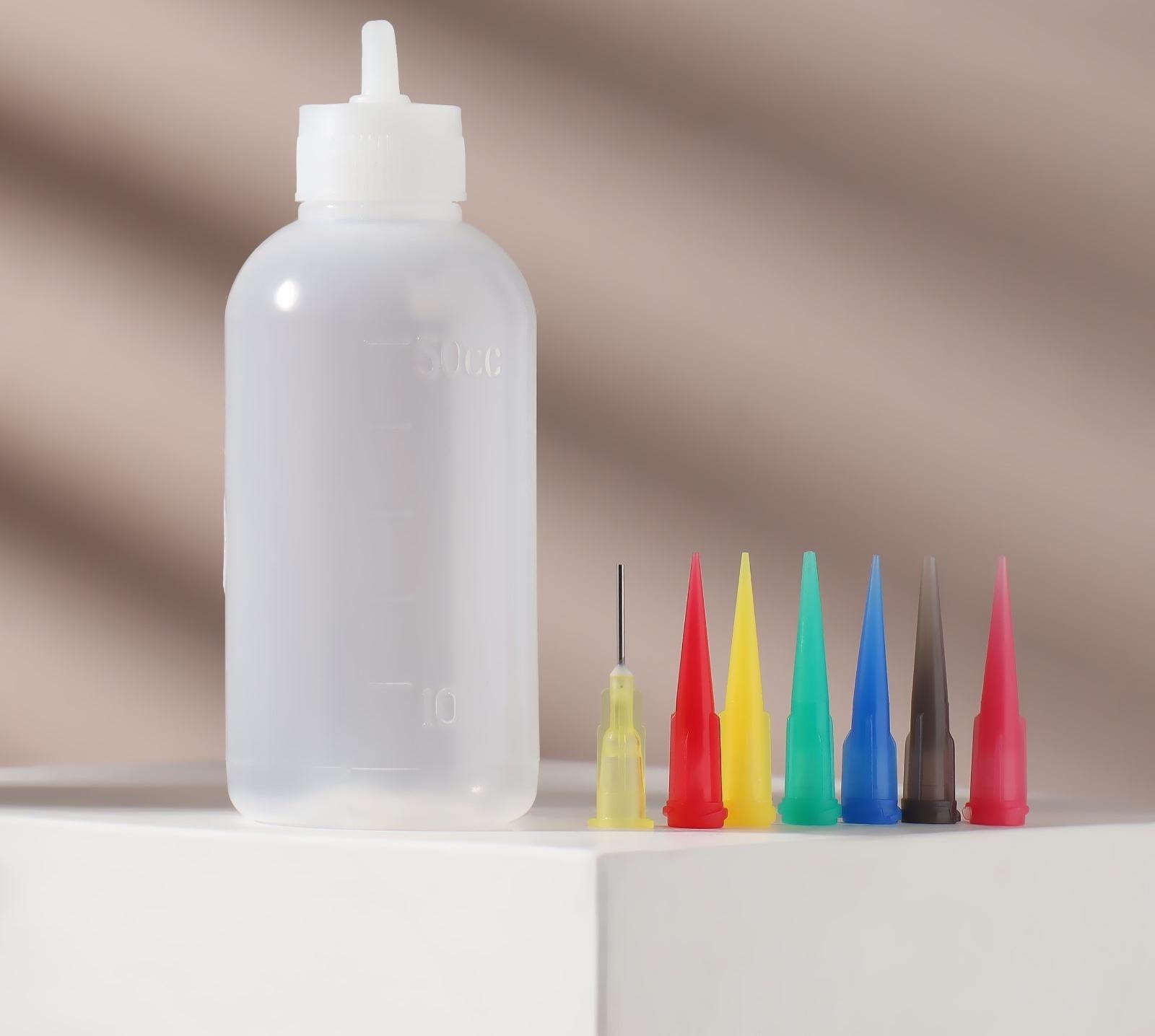 Бутылочка для нанесения краски, со шкалой деления, 50 мл, 7 насадок, цвет разноцветный/прозрачный
