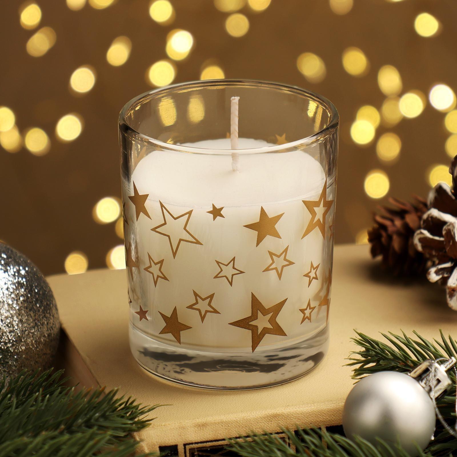 Ароматическая новогодняя свеча в стакане 