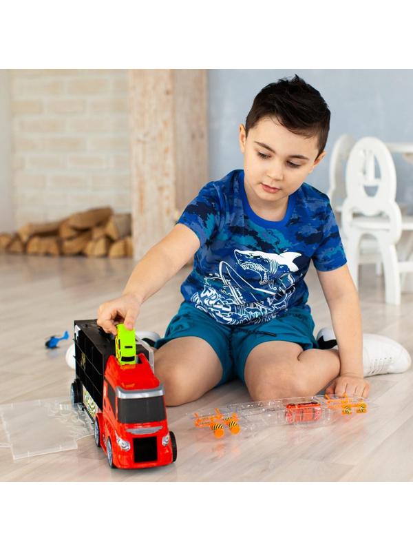 Автовоз - кейс 51,5 см, с тоннелем, 4 машинки, 1 автобус, 1 вертолет и 10 дорожных знаков