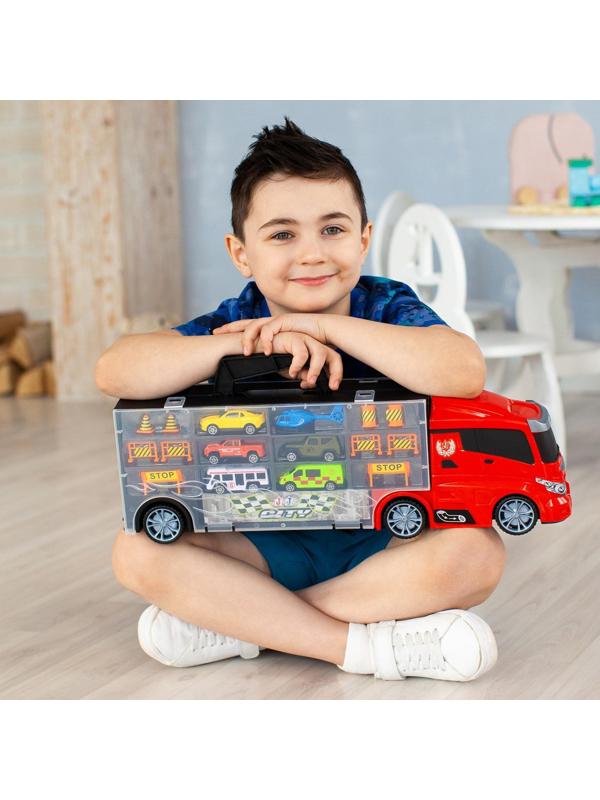 Автовоз - кейс 51,5 см, с тоннелем, 4 машинки, 1 автобус, 1 вертолет и 10 дорожных знаков