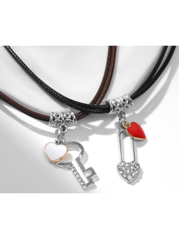 Кулоны на шнурке 