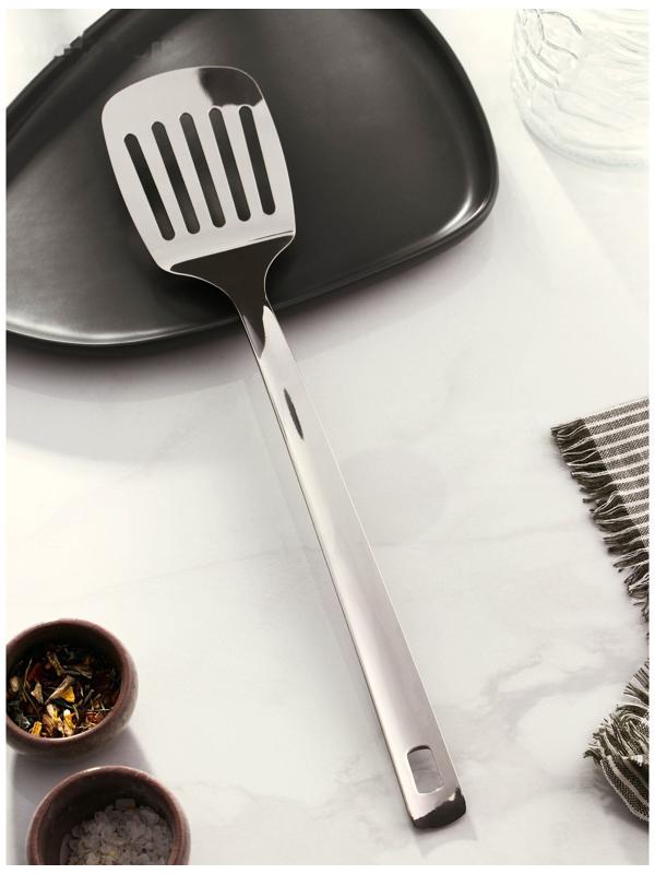 Лопатка из нержавеющей стали перфорированная Доляна Everyday, длина 39 см, толщина 3 мм, цвет серебряный