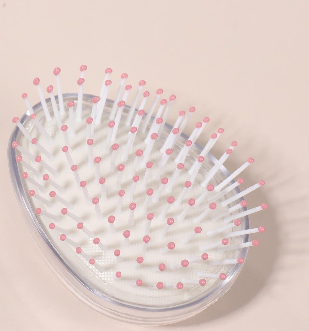 Расчёска-шейкер «Лапки», 5,5 × 9 см, цвет МИКС