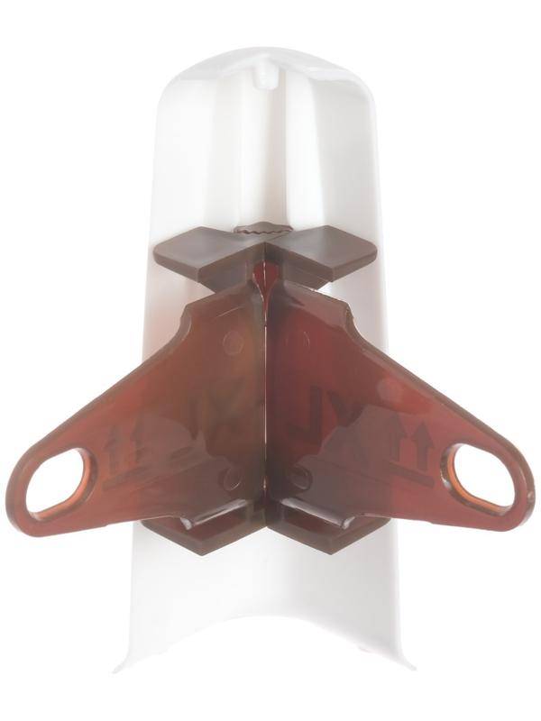 Угол наружный (внешний) с крепежом для плинтуса 85мм 