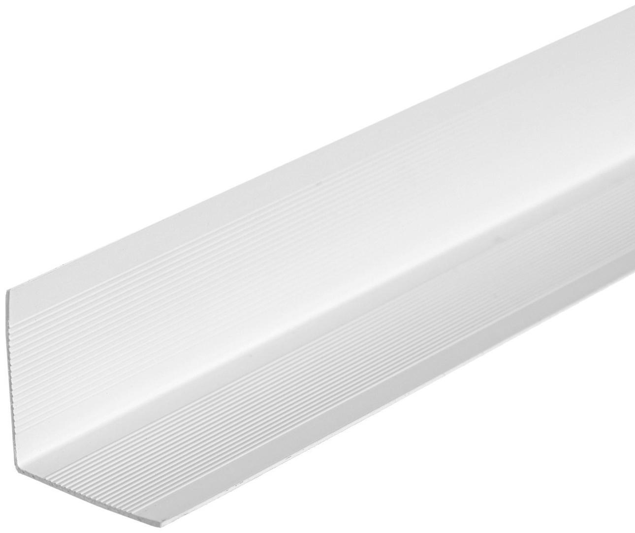 Угол 22х22мм 2,7м 