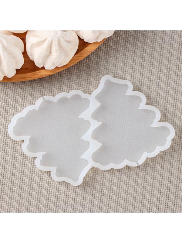 Силиконовый молд для леденцов и шоколада «Ёлка», 12×9×0,8 см, h=8 см, цвет прозрачный