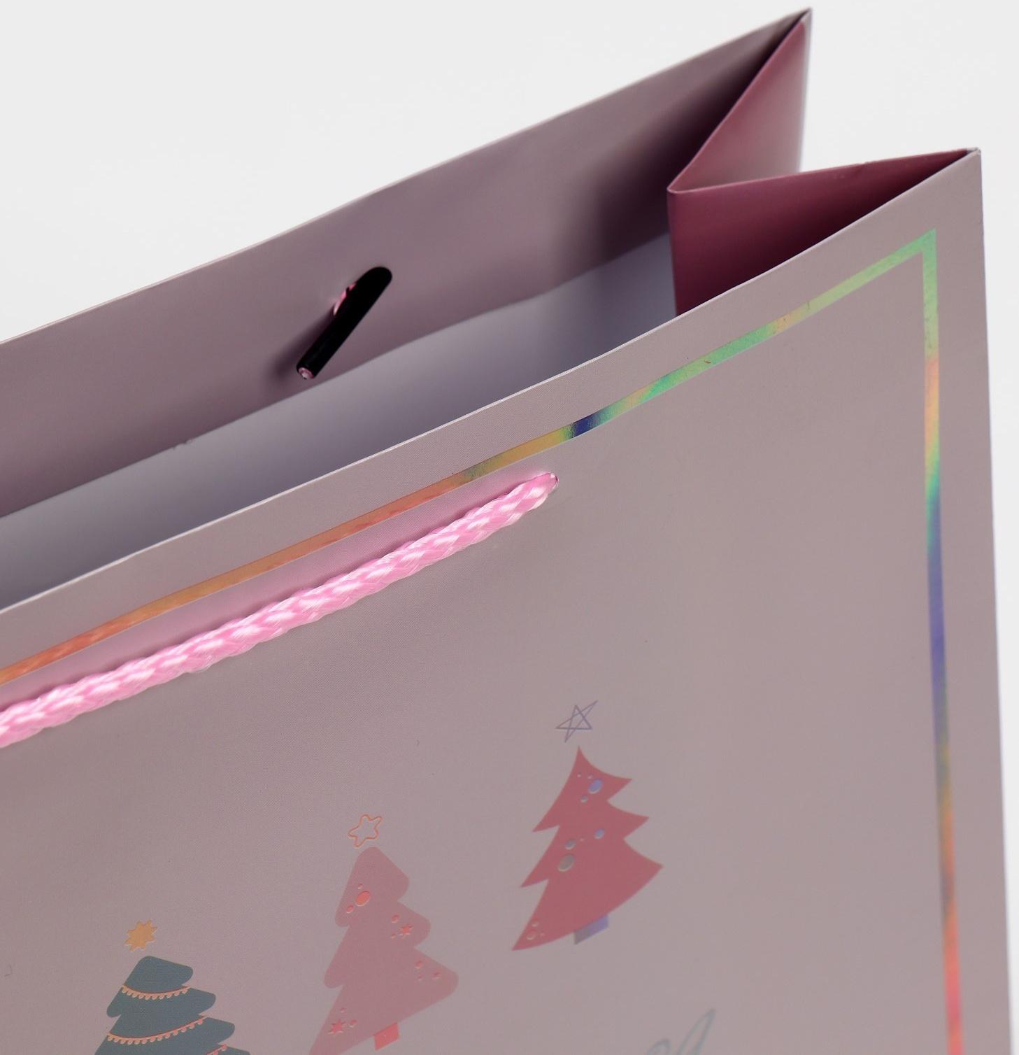 Пакет голографический вертикальный «Моменты», 26 × 32 × 9 см