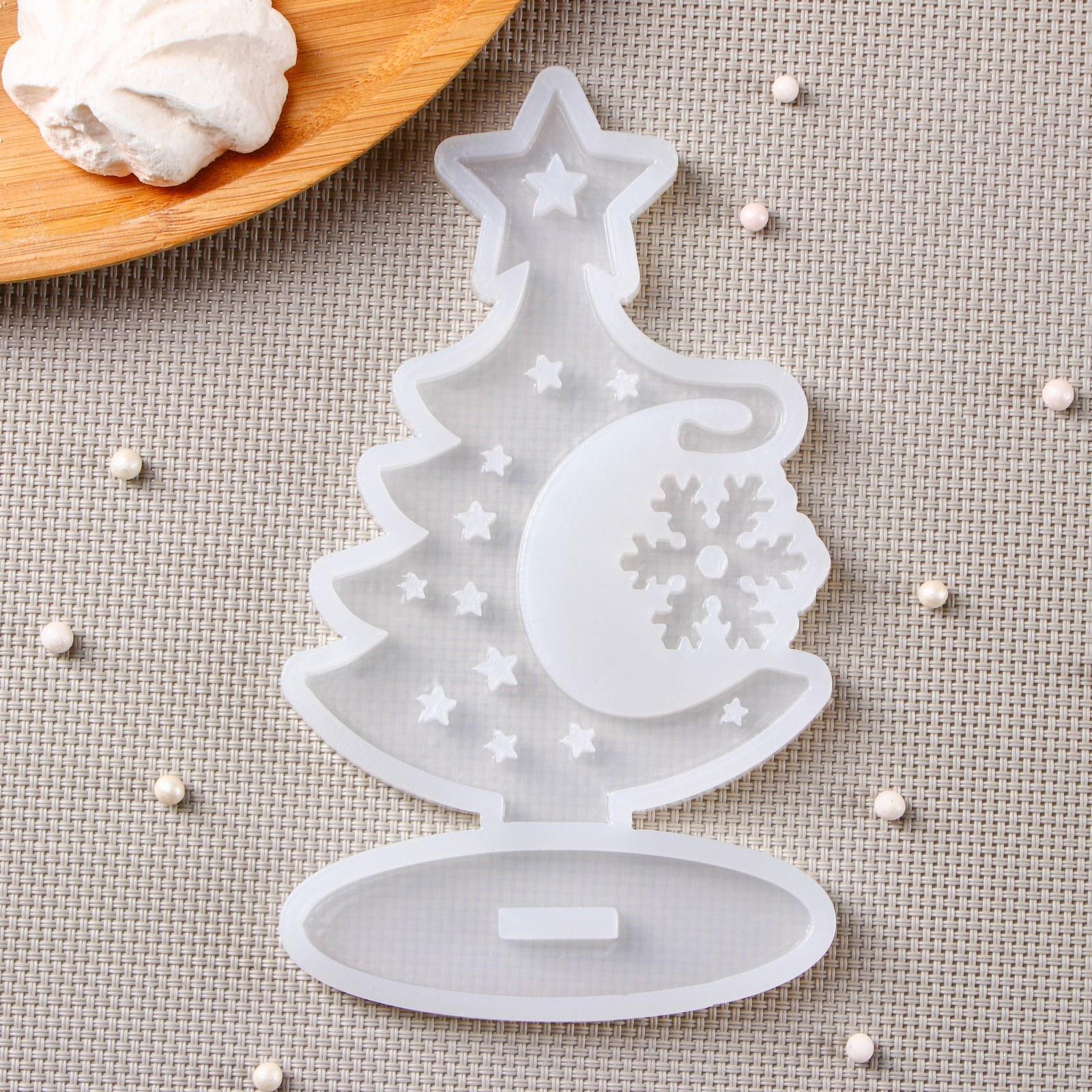 Силиконовая форма «3D Ёлка», 16×9,4 см, цвет прозрачный