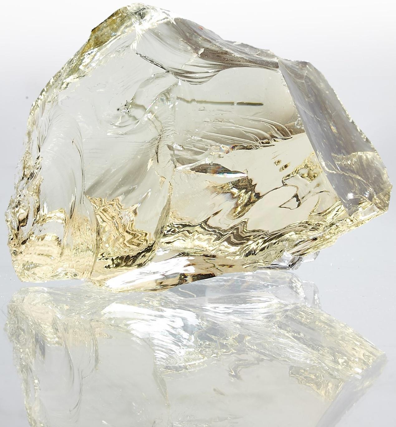 Стеклянный камень (эрклез) 