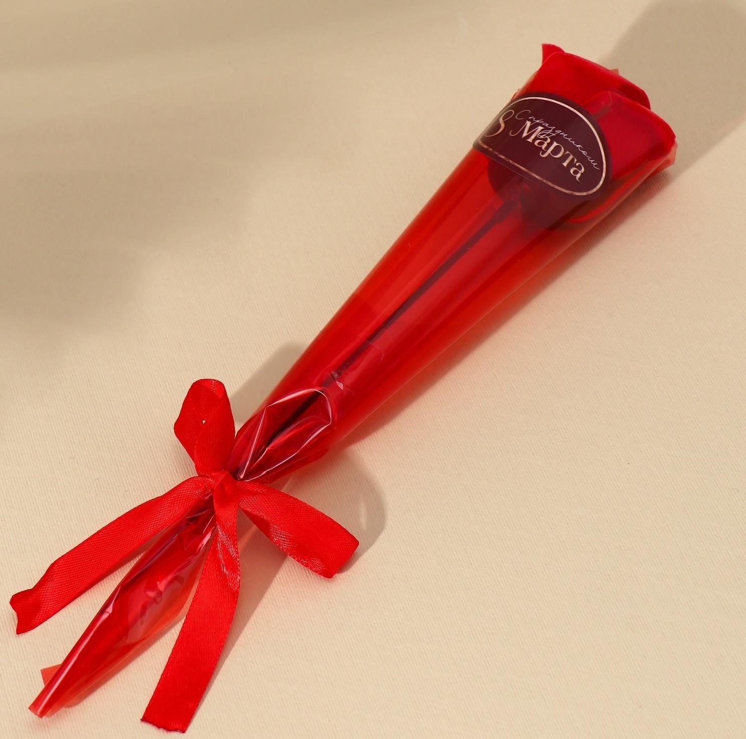 Мыло твёрдое лепестковое «С 8 марта», 1шт, цвет красный