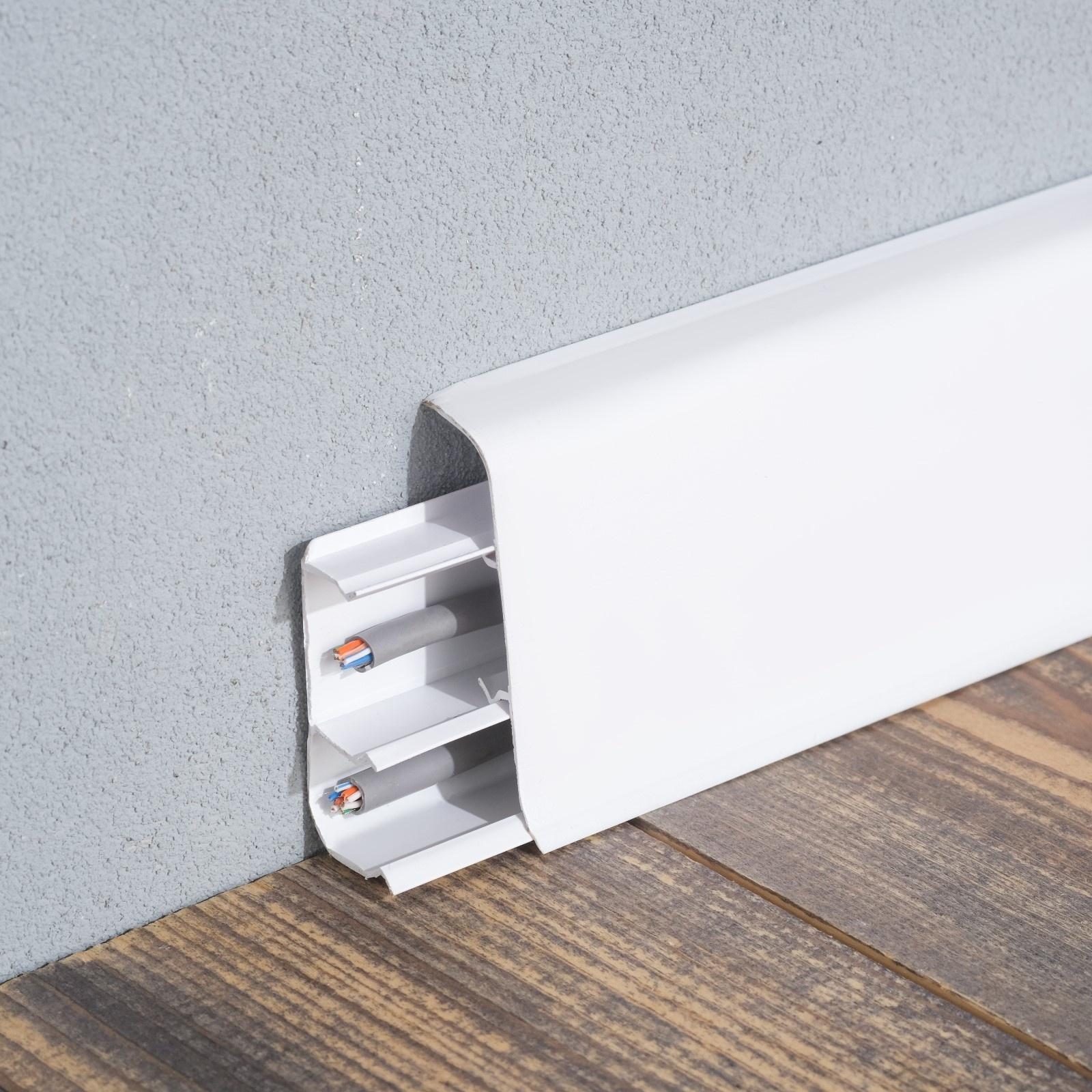 Плинтус напольный 55мм 