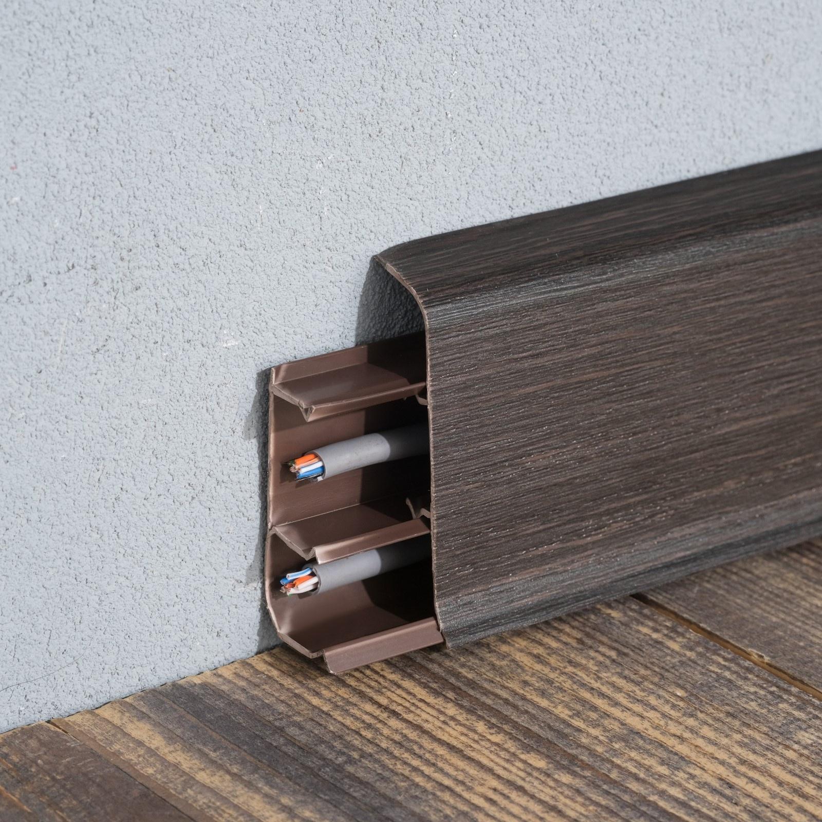 Плинтус напольный 55мм 