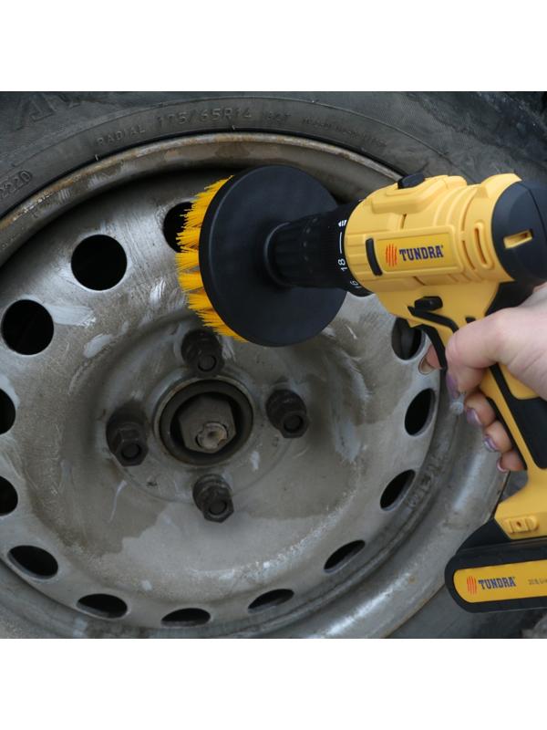 Насадка щетка на шуруповерт ТУНДРА, d=100 мм, высота 25 мм, шестигранный хвостовик