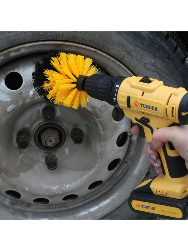 Насадка щетка на шуруповерт ТУНДРА, d=85 мм, высота 125 мм, шестигранный хвостовик