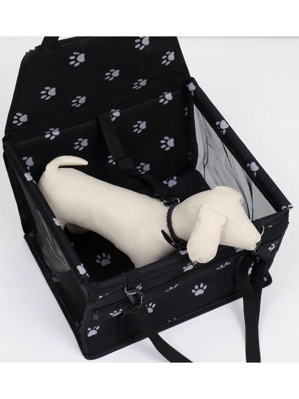 Автокресло для животных 40*30*25 см, чёрное с белыми лапками
