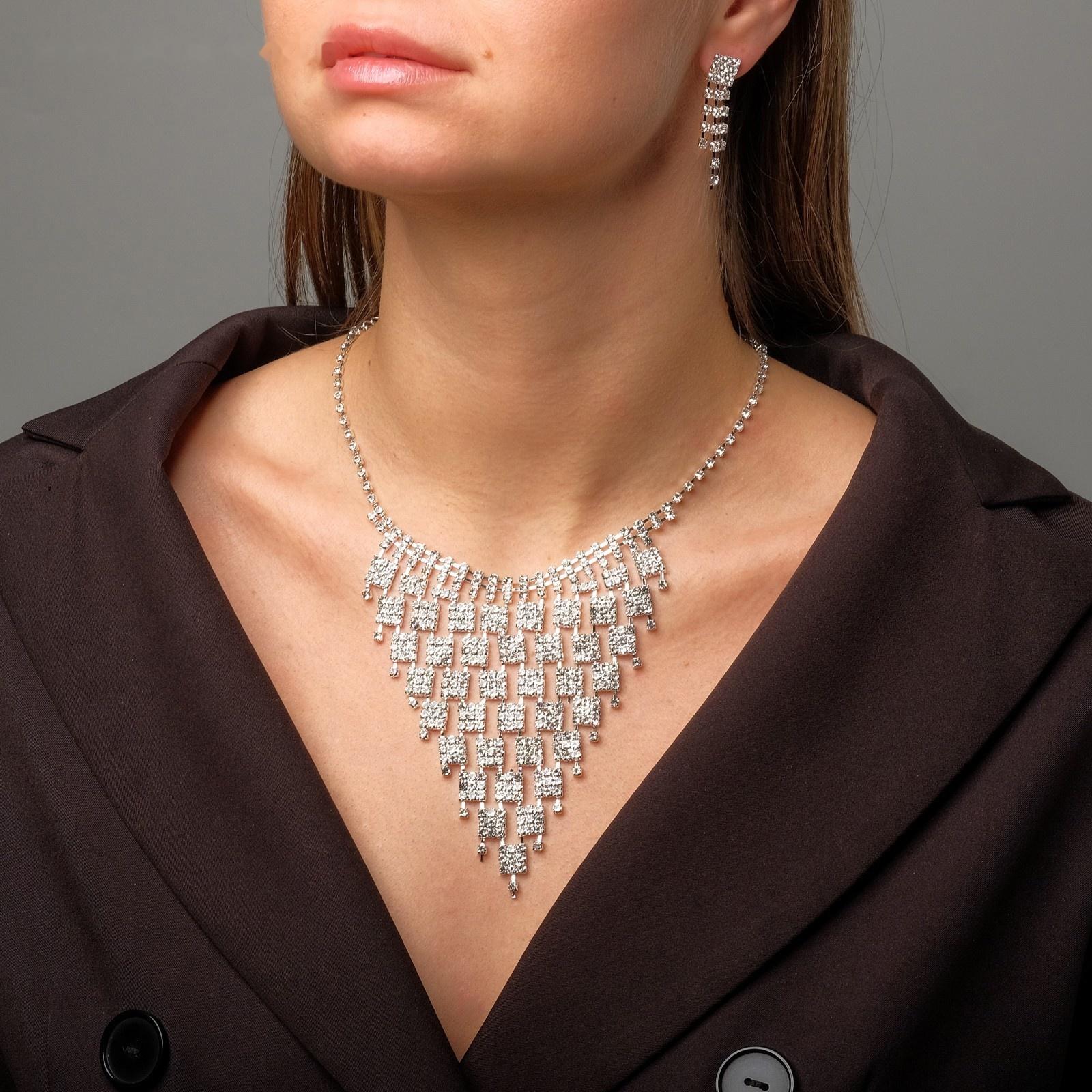 Набор 2 предмета: серьги, колье 