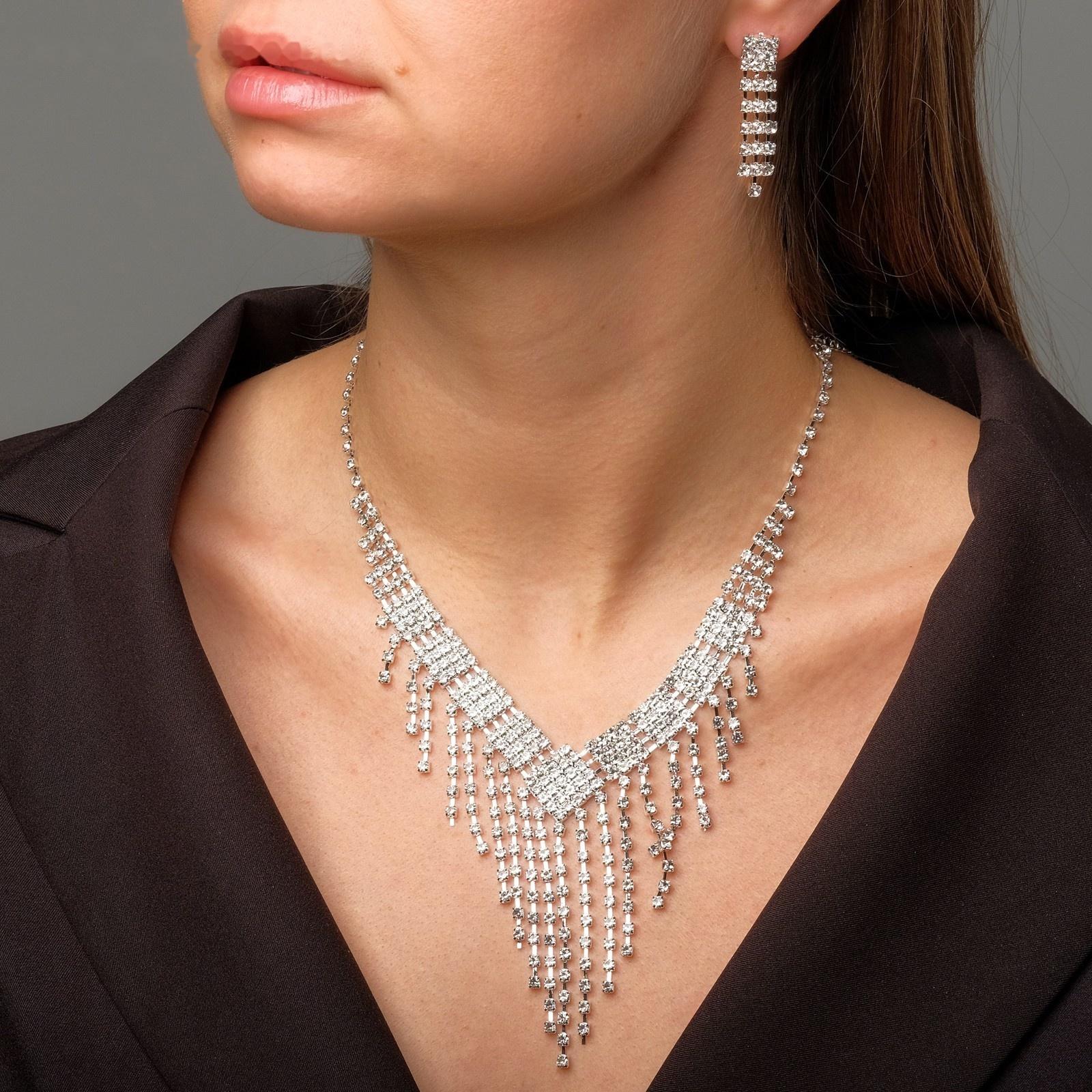 Набор 2 предмета: серьги, колье 