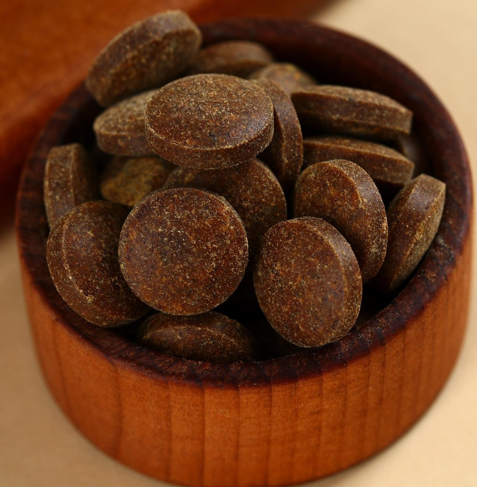 Таблетки натурального происхождения в банке «Прополис», 30 таблеток по 500 мг.