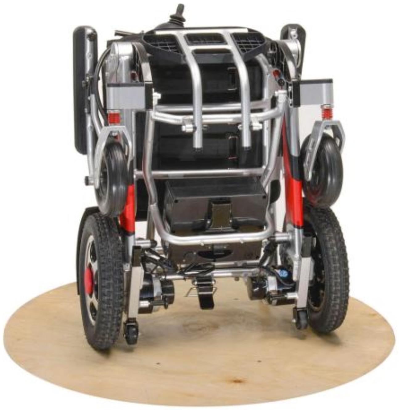 Легкая кресло-коляска с электроприводом Caterwil Lite-40