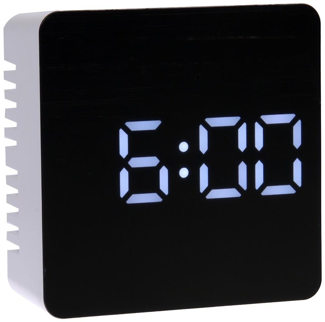 Часы-будильник Sakura SA-8523, электронные, будильник, 3хААА, белые