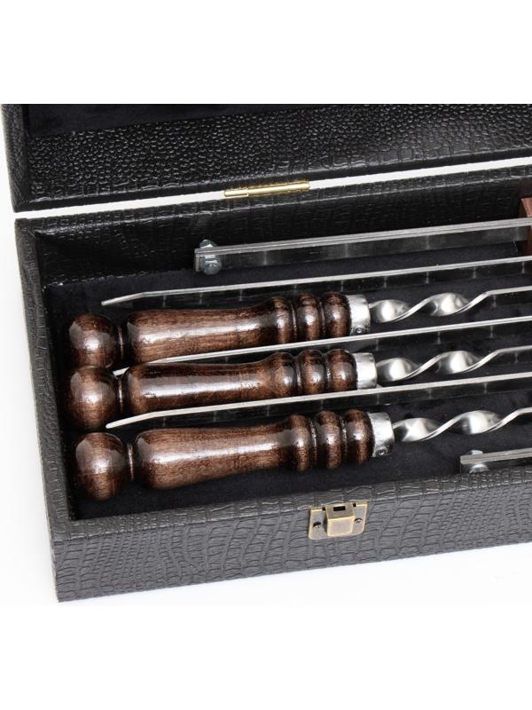 Набор с шампурами подарочный 