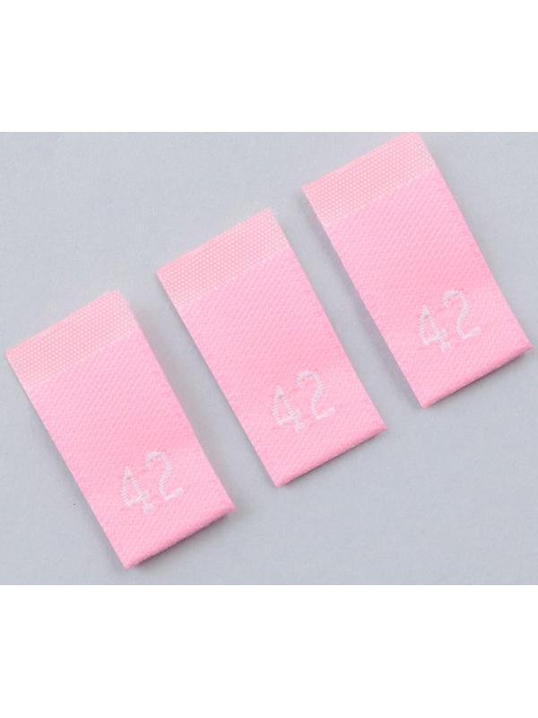 Нашивка текстильная «42», 4.6 х 1.1 см, цвет розовый