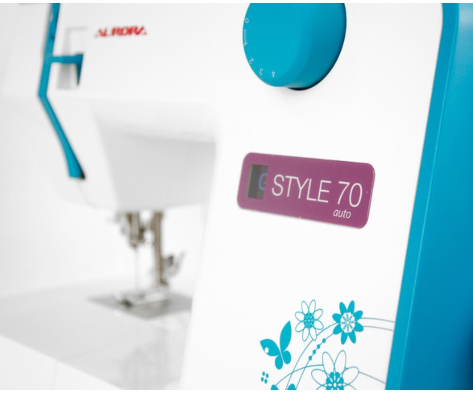 Швейная машина Aurora Style 70, 70 Вт, 23 операции, автомат, бело-голубая