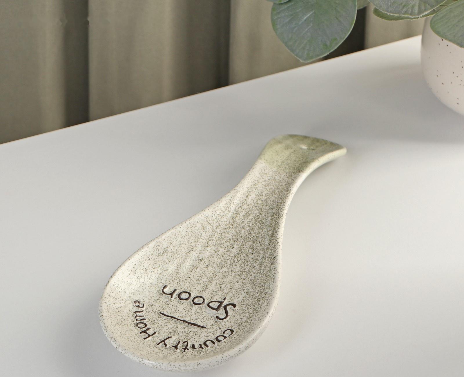 Подставка под ложку керамическая «Домик в деревне», 23×8,5×2,5 см