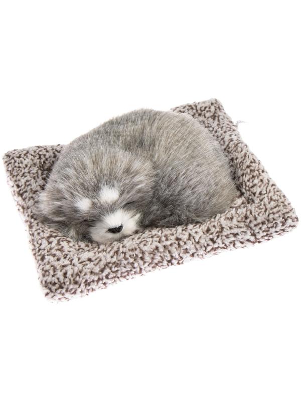 Игрушка на панель авто, собака на подушке, серый окрас