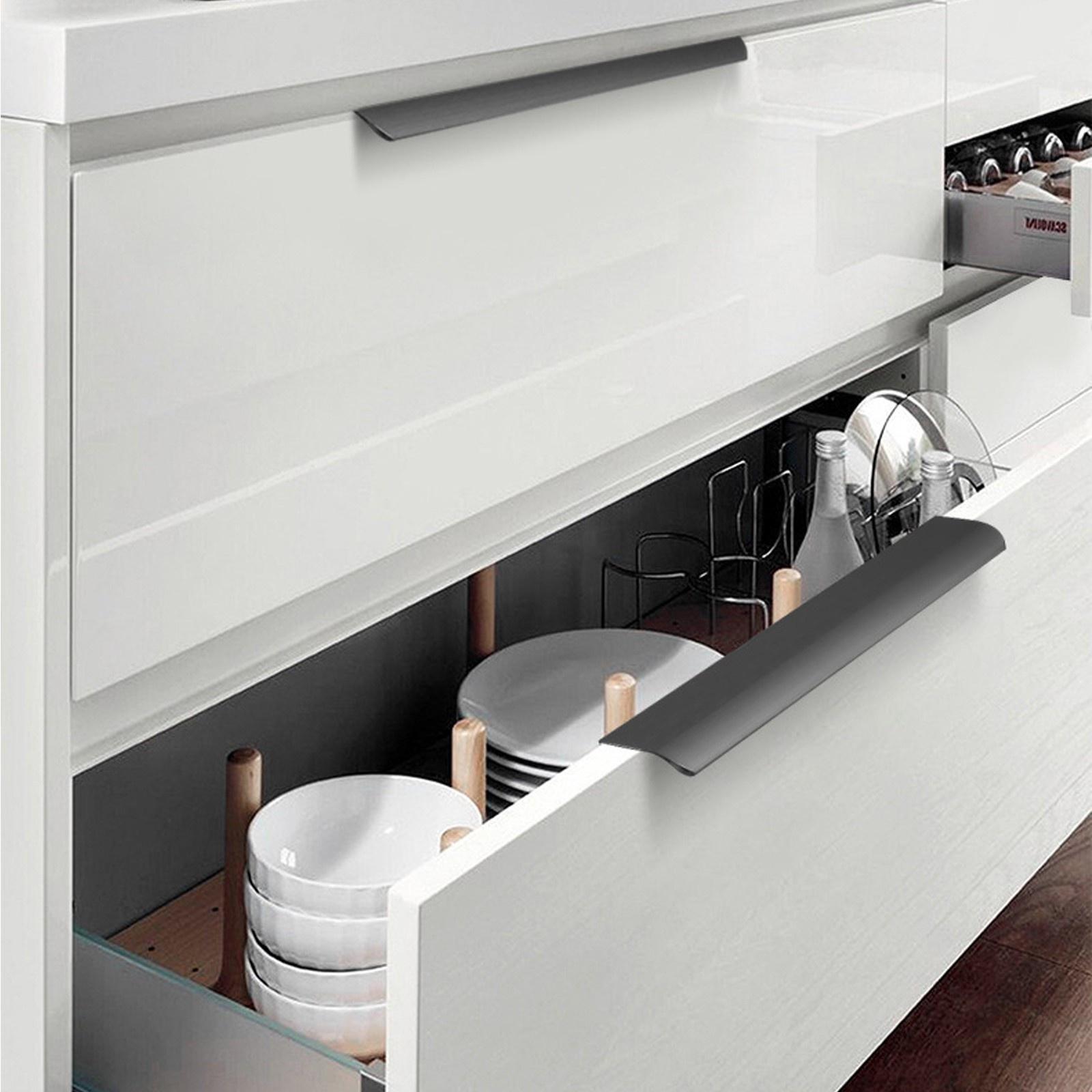 Ручка торцевая CAPPIO, L=150 мм, м/о 128 мм, цвет черный