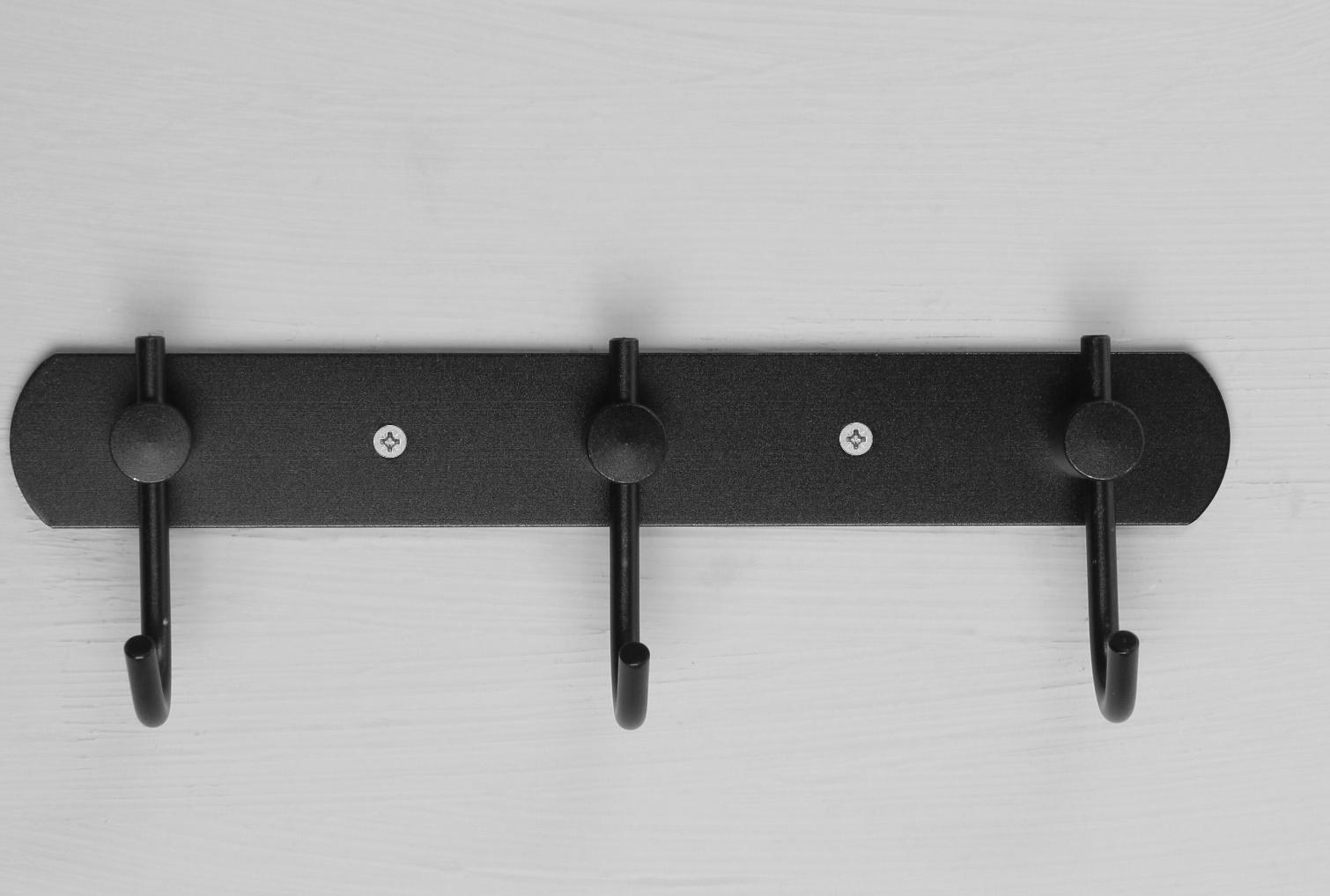 Вешалка с тремя крючками CAPPIO VC100, цвет черный