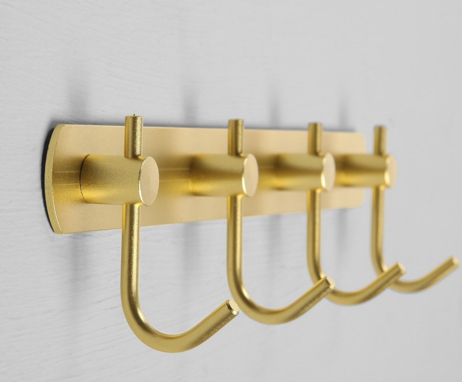 Вешалка с четырьмя крючками CAPPIO VC100, цвет золотой