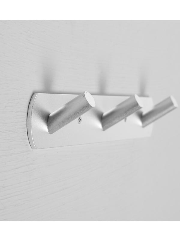 Вешалка с тремя крючками CAPPIO VC101, цвет матовый хром