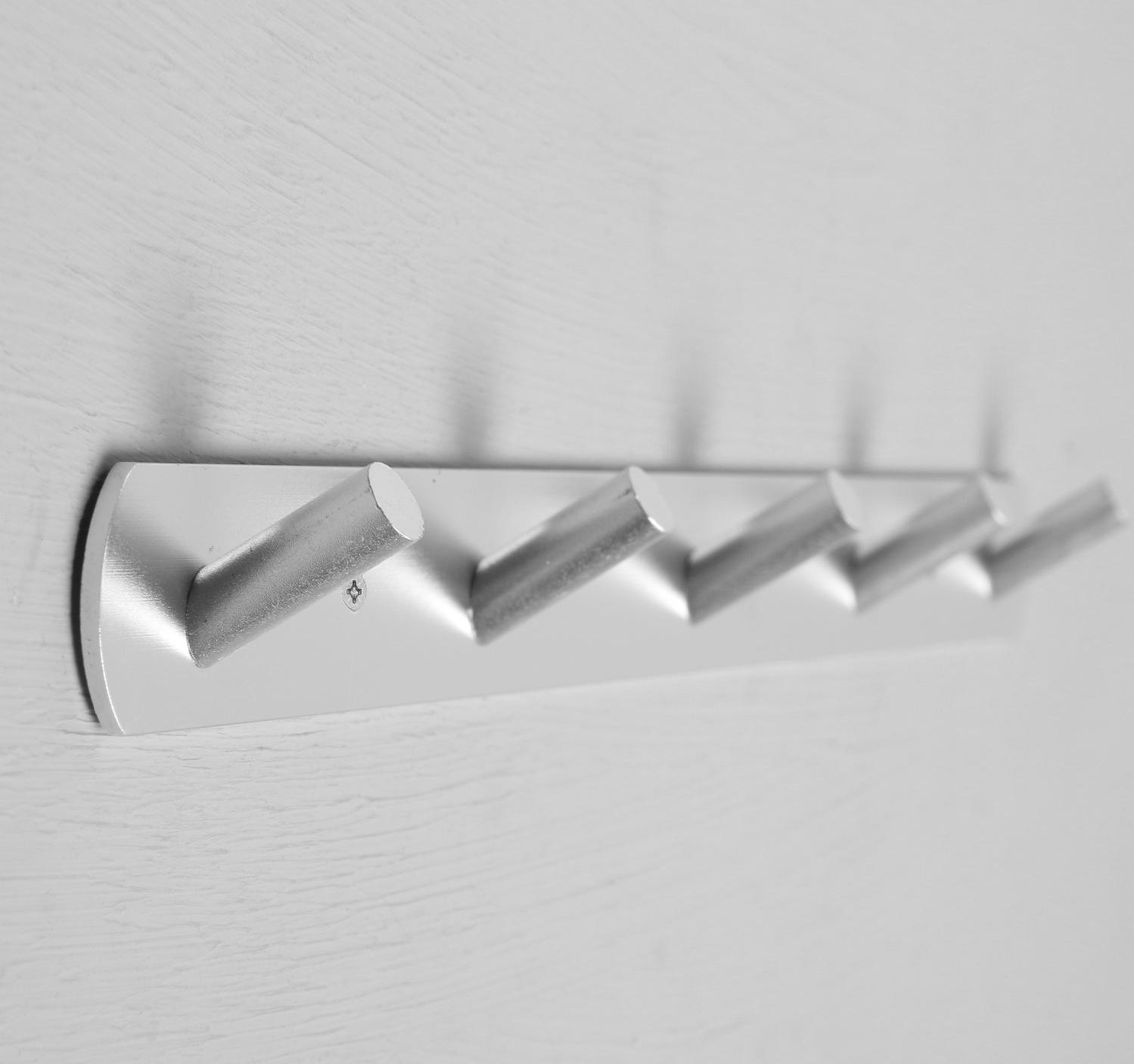 Вешалка с пятью крючками CAPPIO VC101, цвет матовый хром