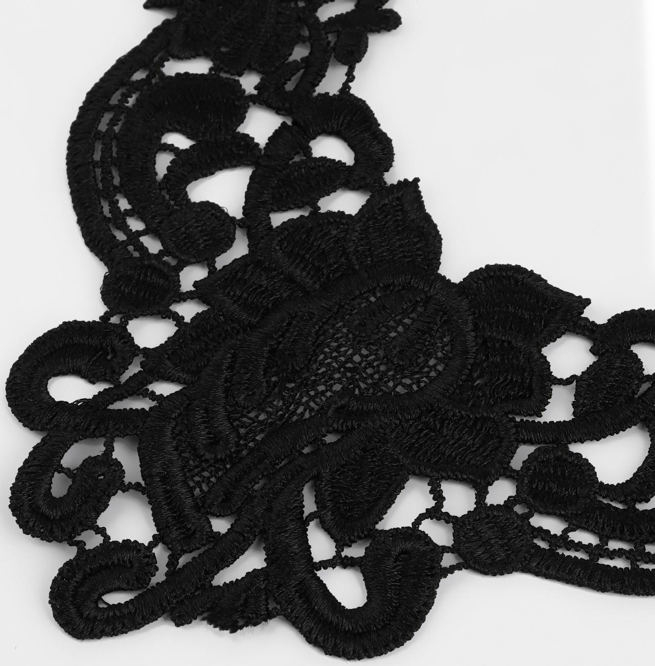 Воротник кружевной, 23 × 28 см, цвет чёрный