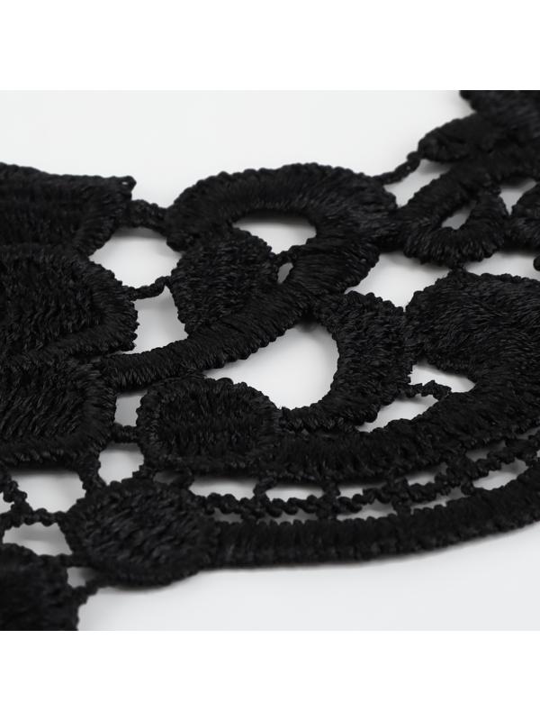 Воротник кружевной, 23 × 28 см, цвет чёрный