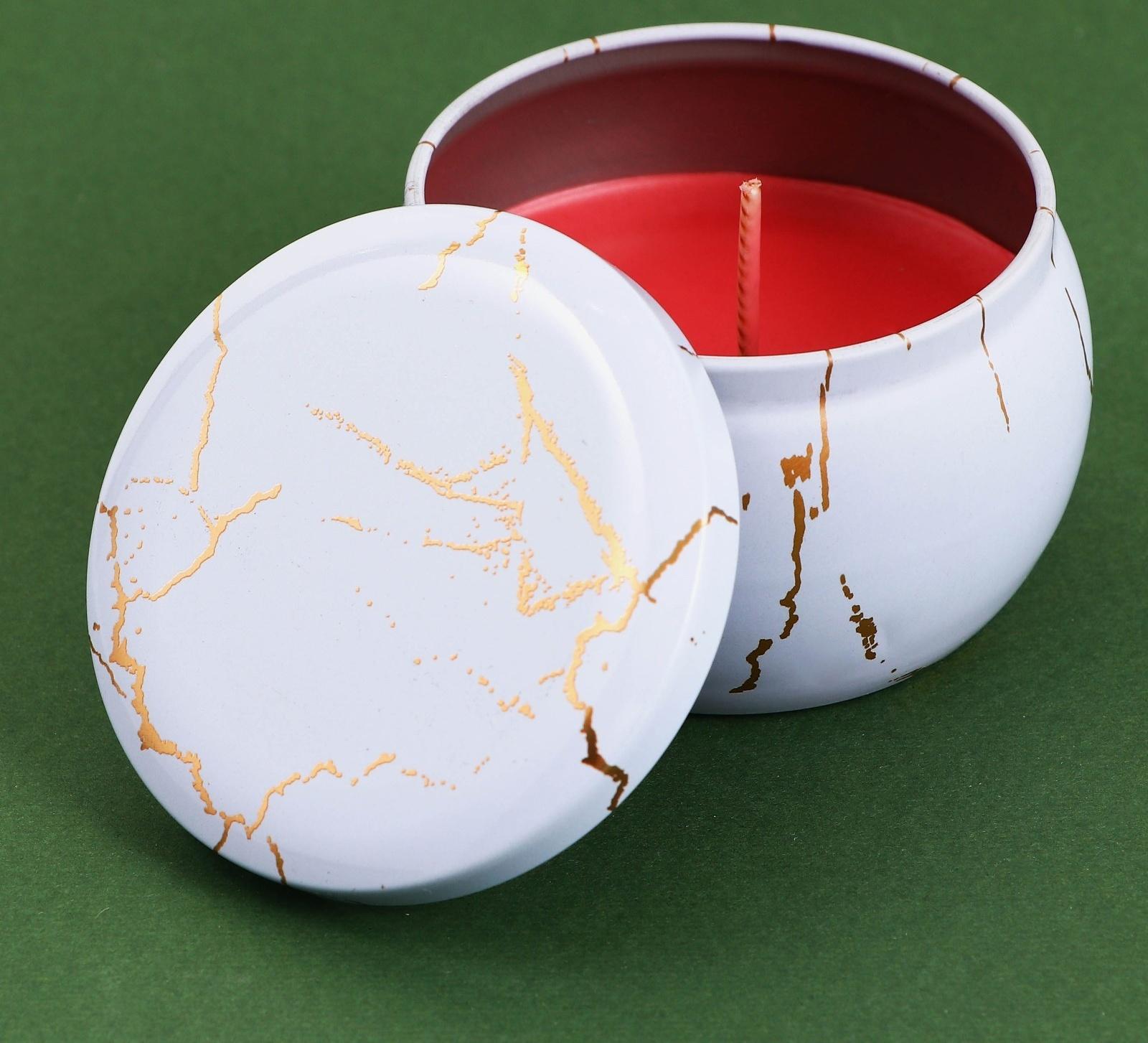 Новогодняя свеча в железной банке «Shine bright», аромат бабл гам, диам. 6 см