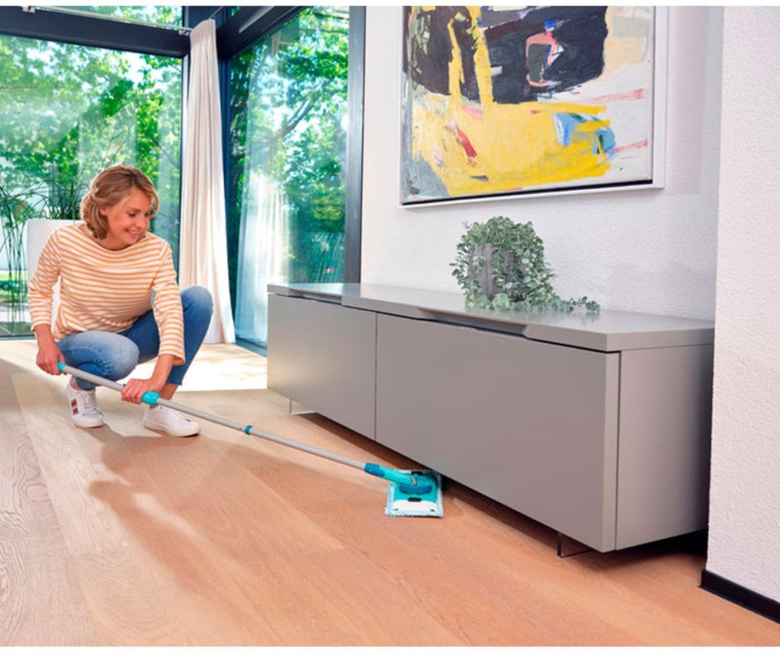 Комплект для влажной уборки Leifheit Clean Twist M Ergo, швабра, ведро на колесиках