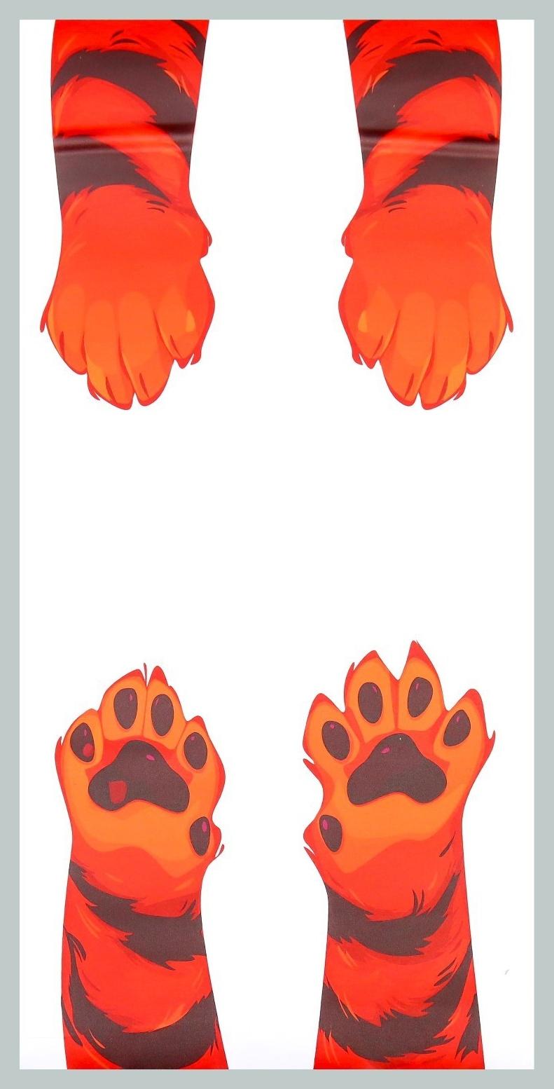 Защитная самоклеящаяся пленка на месте кормления/туалета питомца 