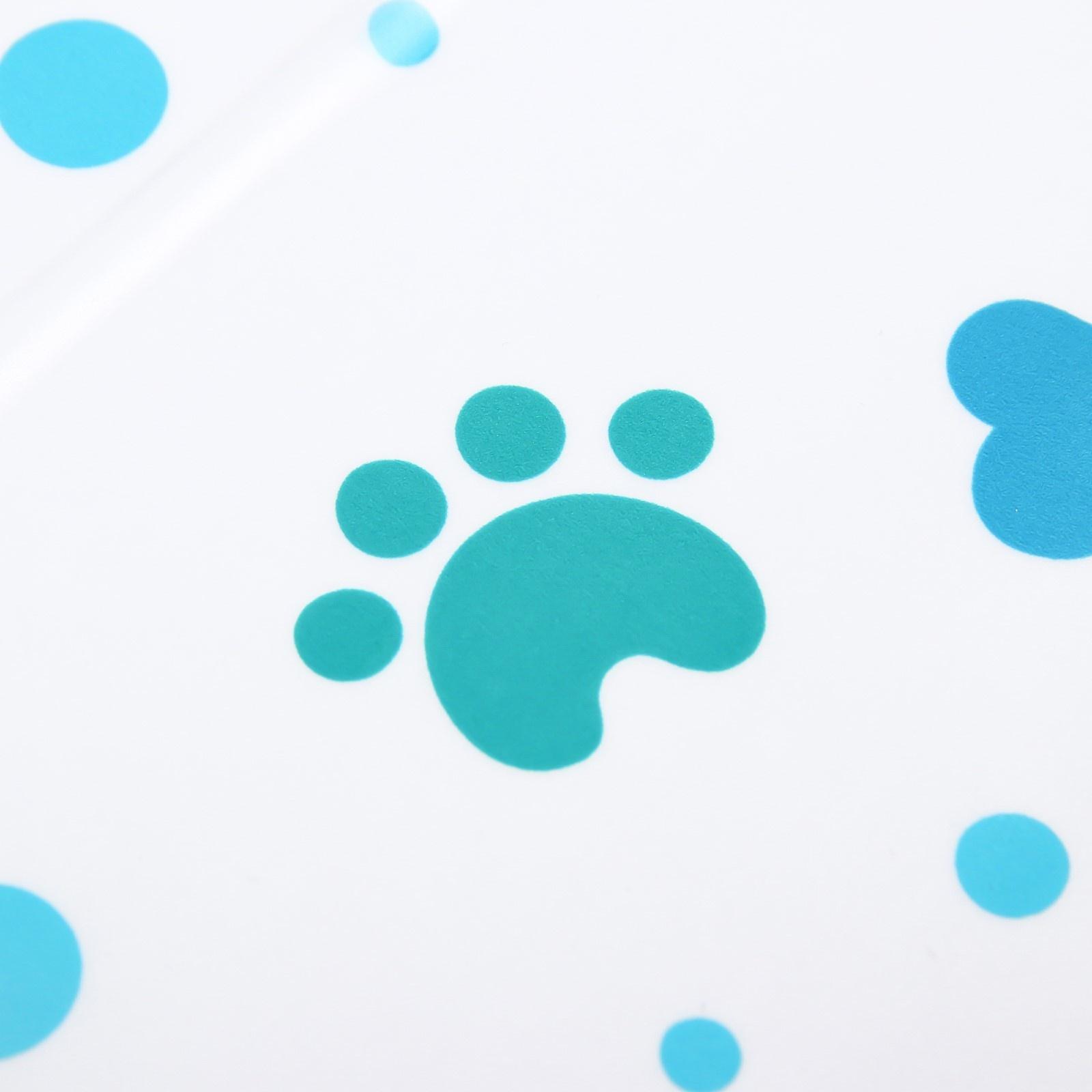 Защитная самоклеящаяся пленка на месте кормления/туалета питомца 