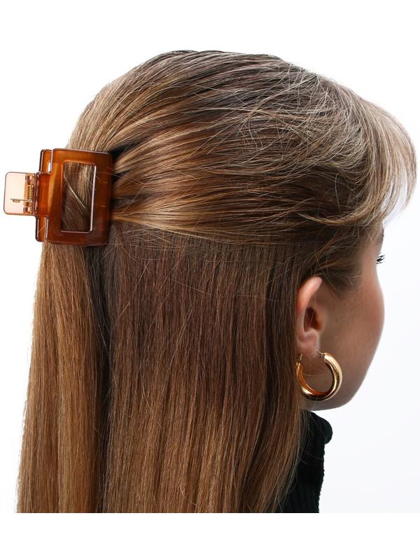 Краб для волос на открытке 