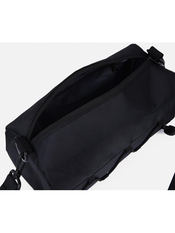 Сумка спортивная на молнии, цвет чёрный